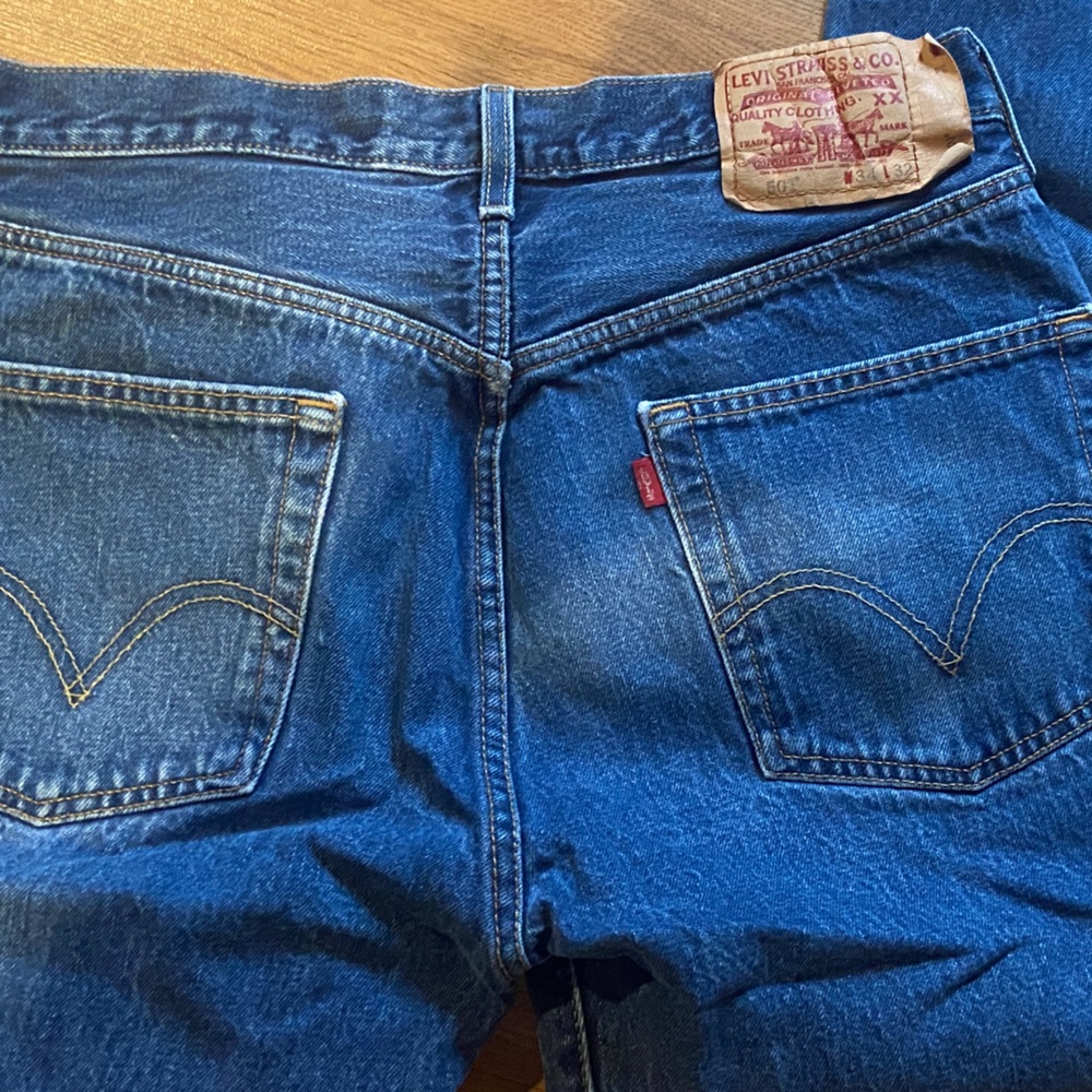 Levi's Relaxed Fit Jeans in Classic Blue